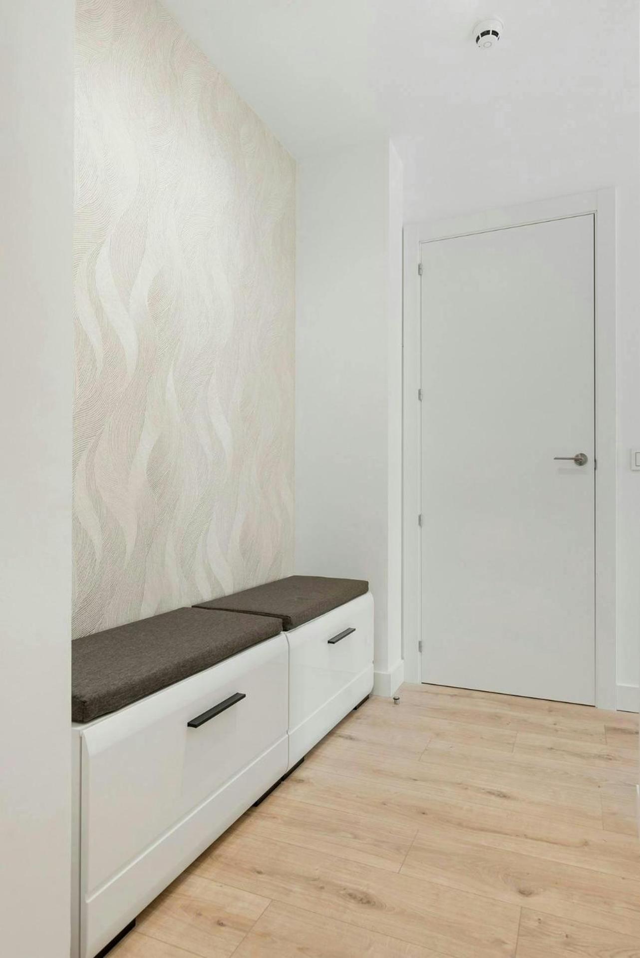 Apartment Eye Pool & Parking Free *