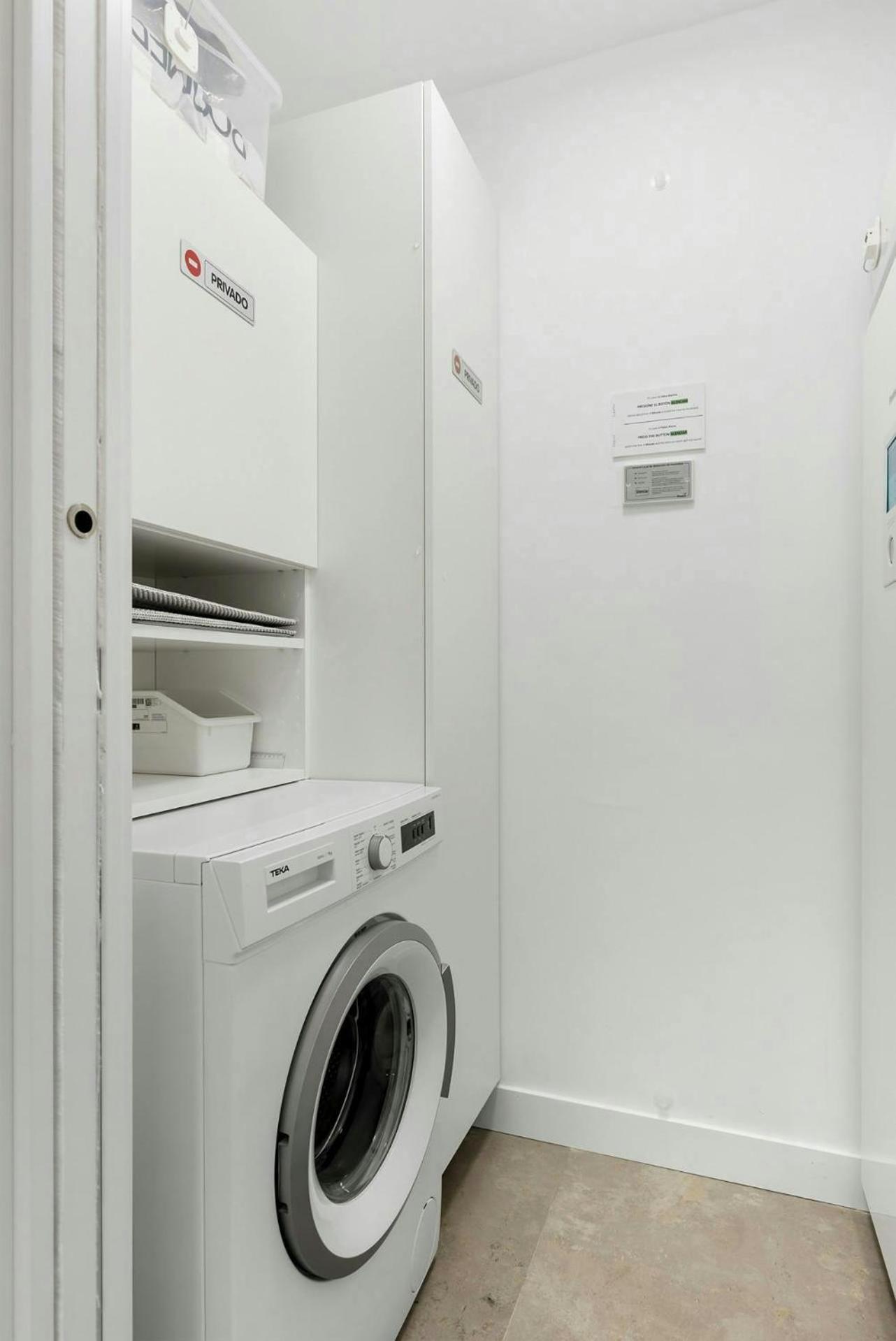 Eye Pool & Parking Free * Malaga
